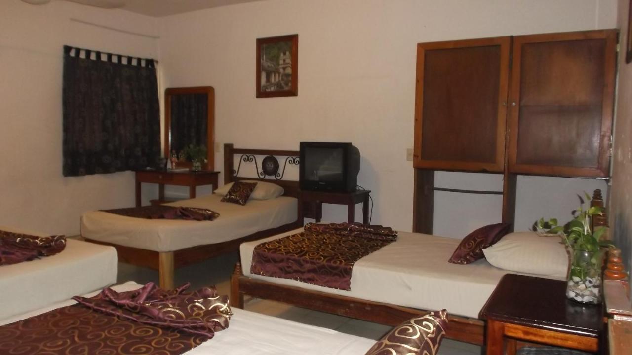 Hotel Canek ปาเลงเก ภายนอก รูปภาพ