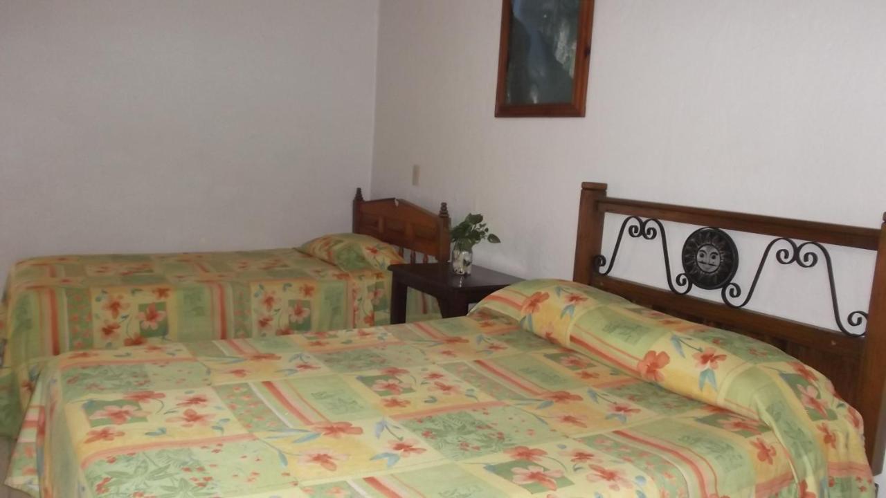 Hotel Canek ปาเลงเก ภายนอก รูปภาพ